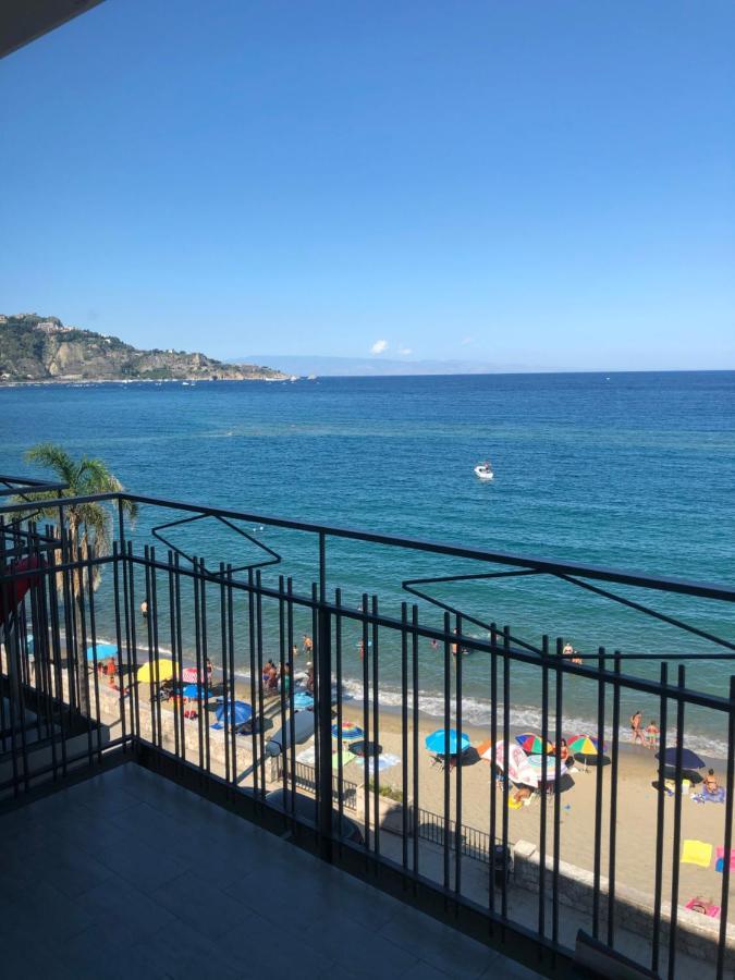Ferienwohnung La Mansarda Giardini-Naxos Exterior foto