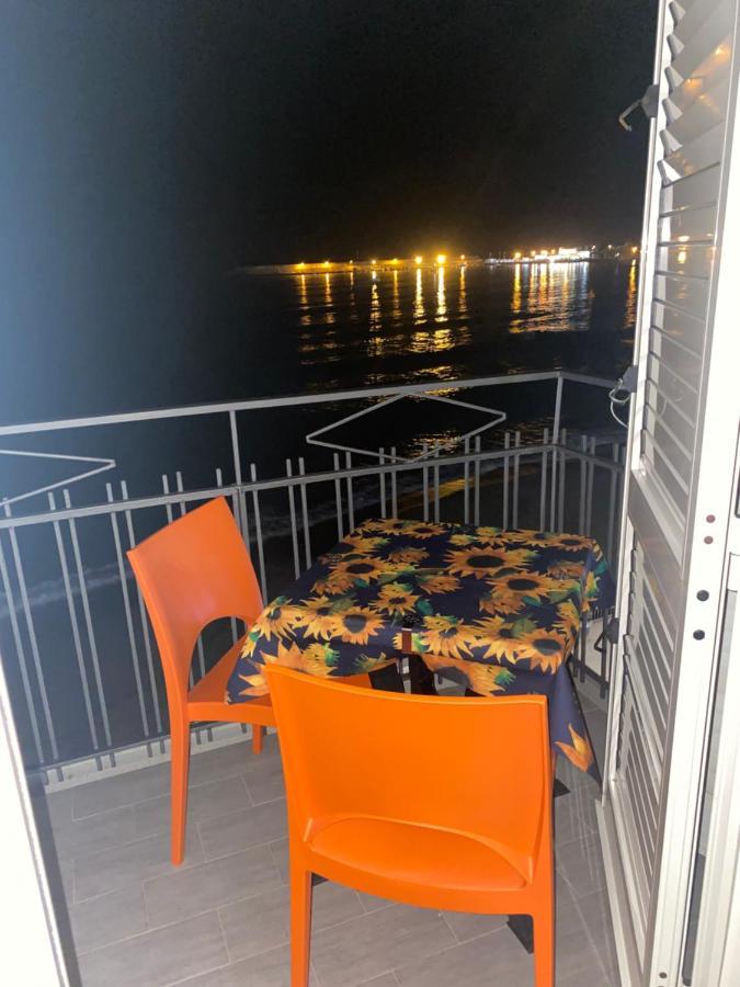 Ferienwohnung La Mansarda Giardini-Naxos Exterior foto