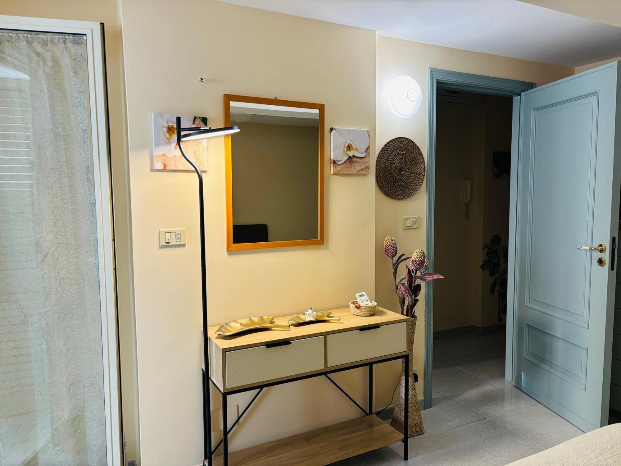 Ferienwohnung La Mansarda Giardini-Naxos Exterior foto